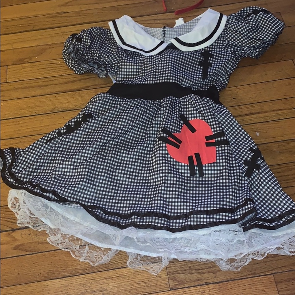 Halloween costume wind up dolly